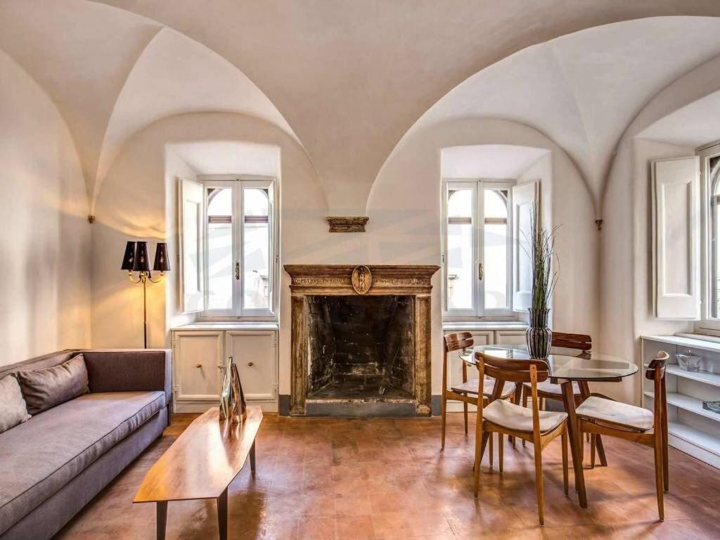 Palazzo Turci Apartment